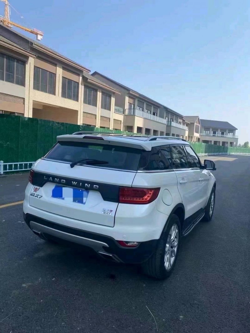 东营15年陆风X77