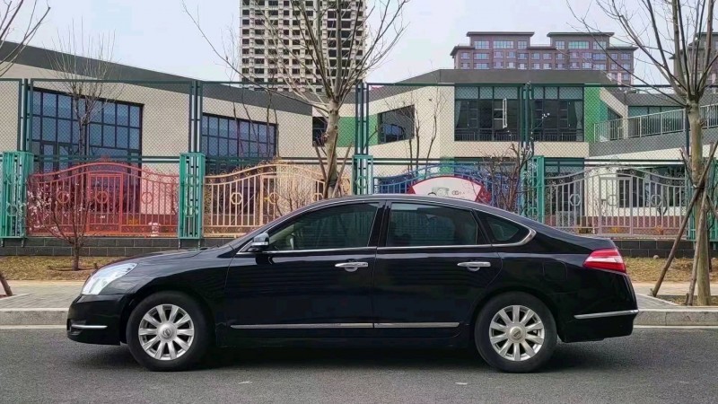 邢台09年日产天籁3