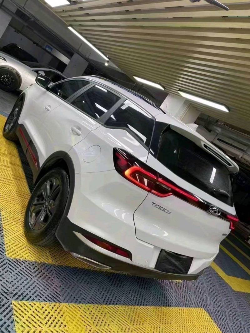 成都22年奇瑞瑞虎76