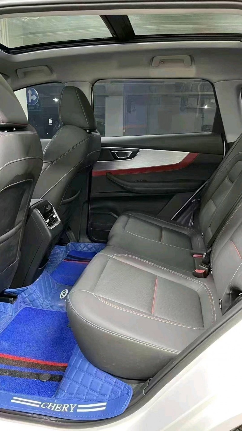 成都22年奇瑞瑞虎77