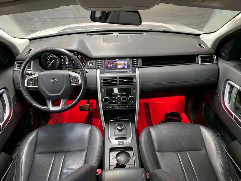 成都18年路虎发现神行9