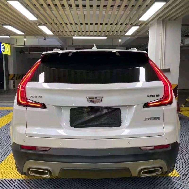 成都21年凯迪拉克XT44