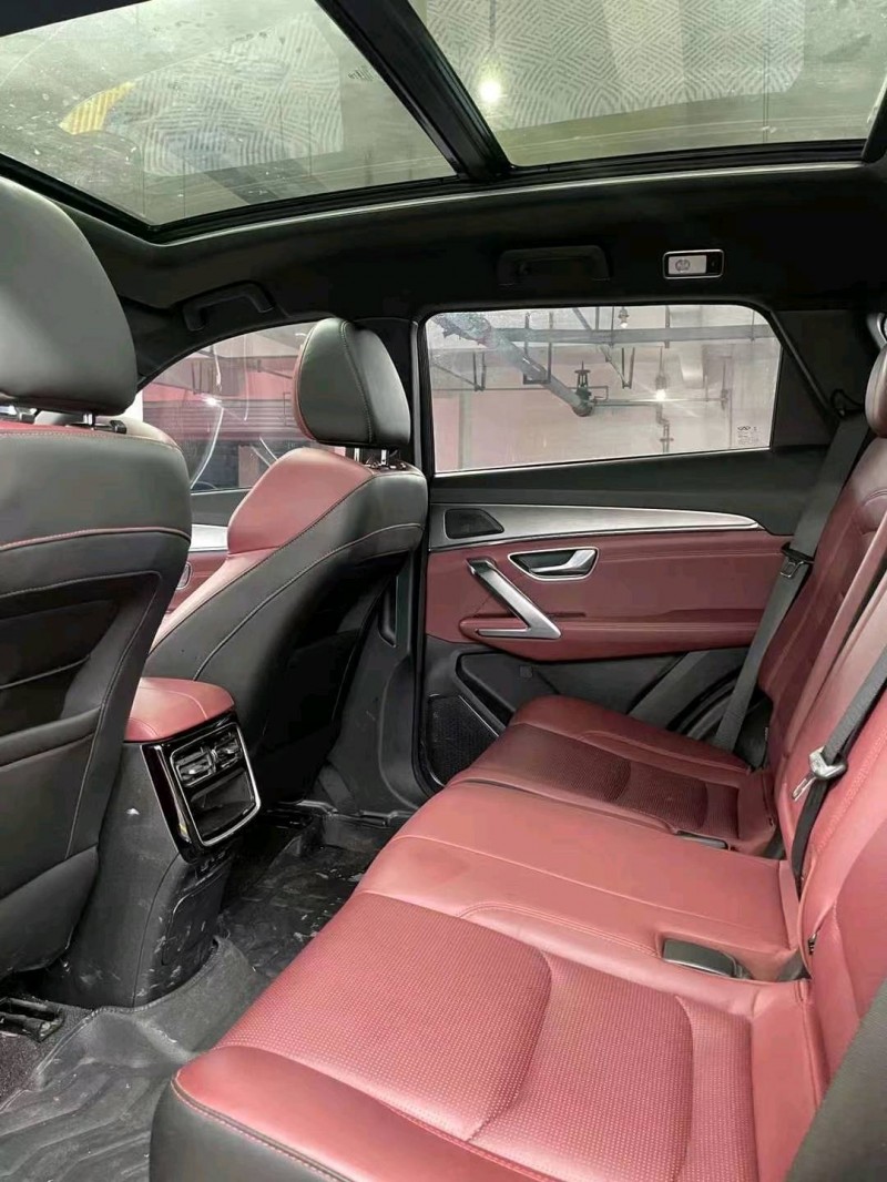 成都22年奇瑞捷途X707