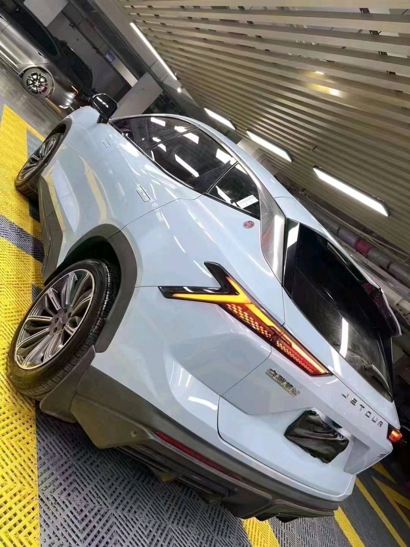 成都22年奇瑞捷途大圣6