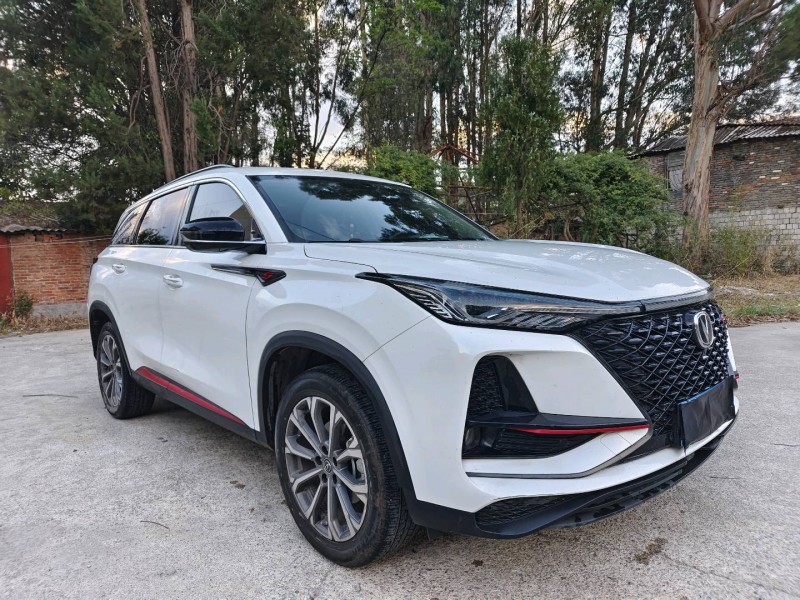 大理20年長安汽車CS753