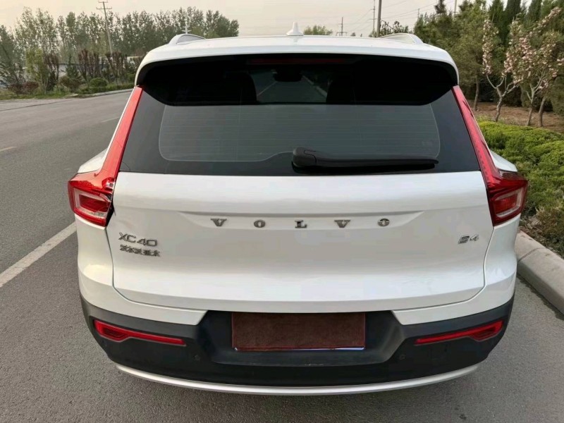 枣庄23年沃尔沃XC405