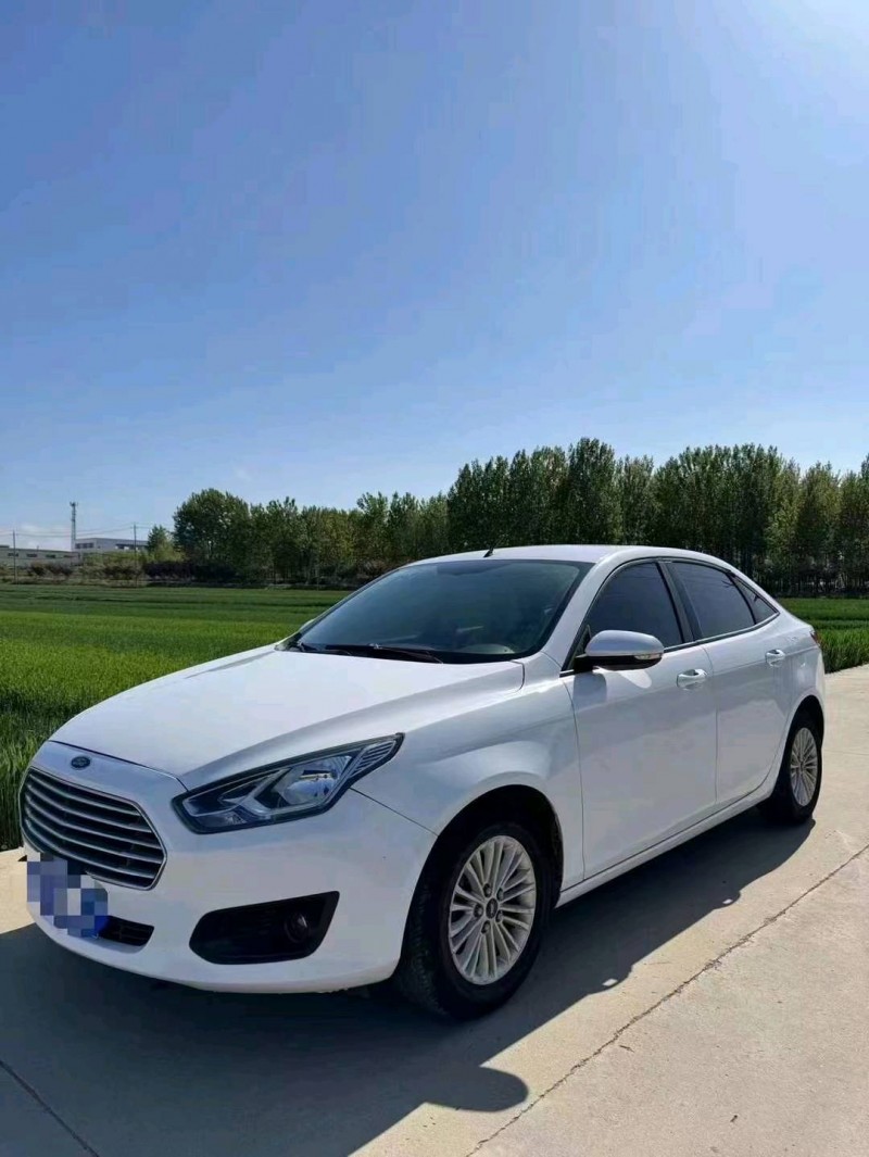 枣庄15年福特福睿斯3