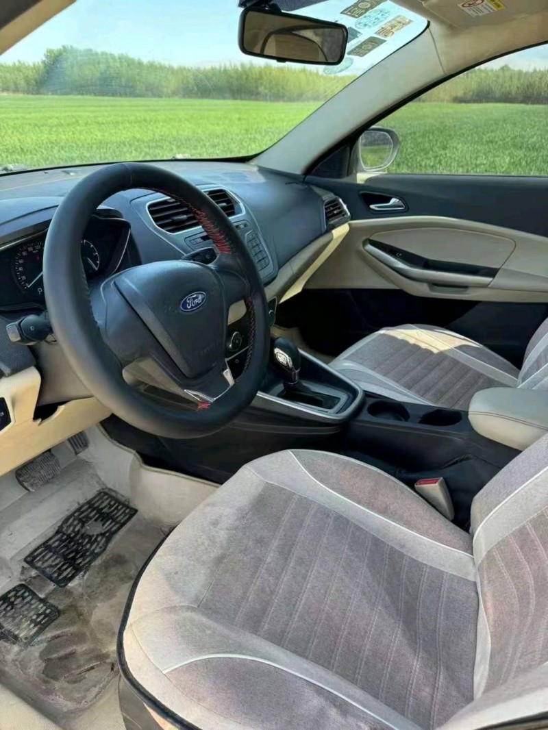 枣庄15年福特福睿斯6