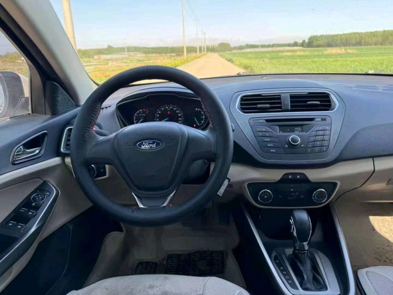 枣庄15年福特福睿斯7