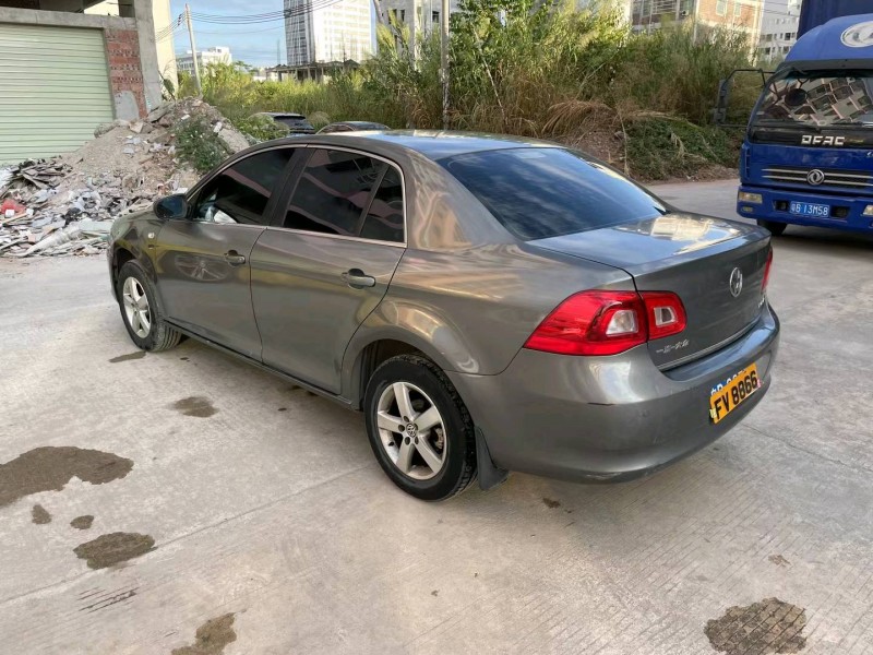 佛山12年大众宝来7