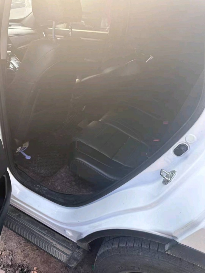 太原17年本田CRV4