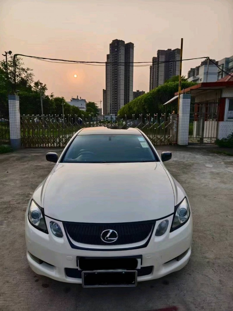 佛山13年雷克萨斯GS1
