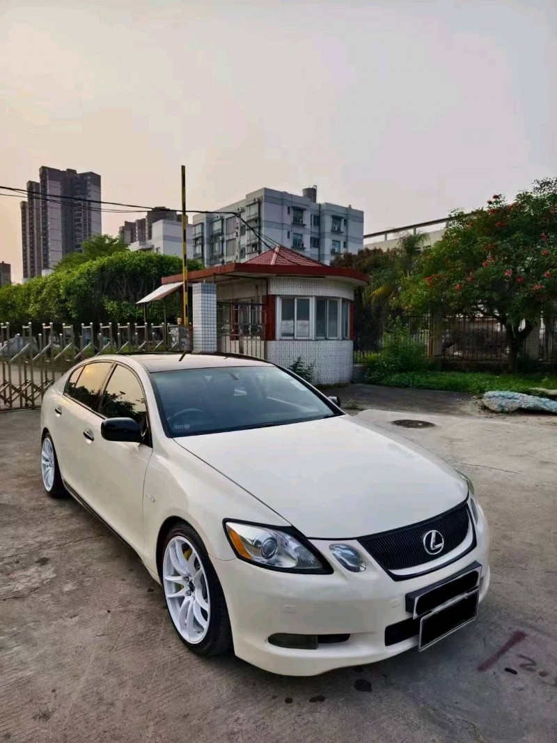 佛山13年雷克萨斯GS5