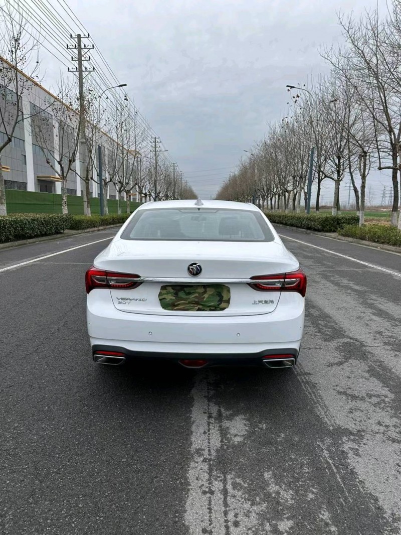 宿迁23年别克威朗9