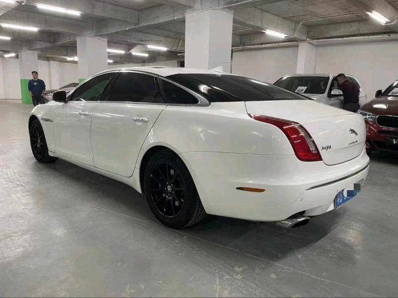 广州12年捷豹XJL7