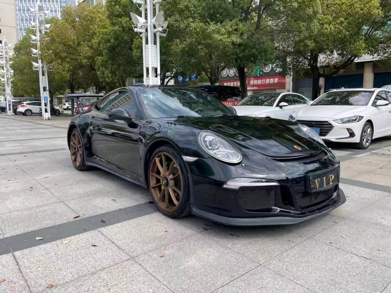徐州17年保时捷9112