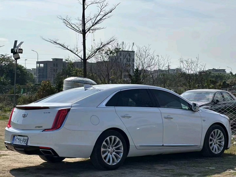 汕头19年凯迪拉克XTS7