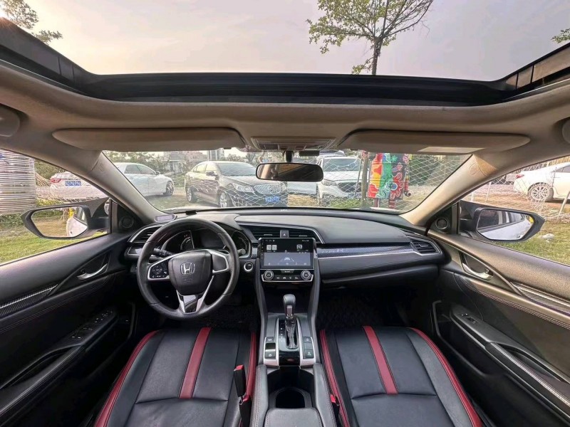 汕头19年本田思域5