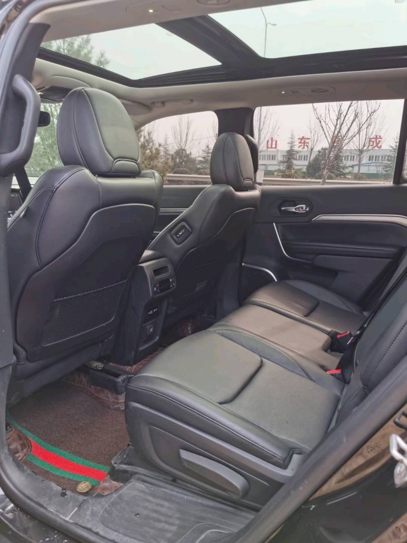 临沂20年Jeep指挥官6