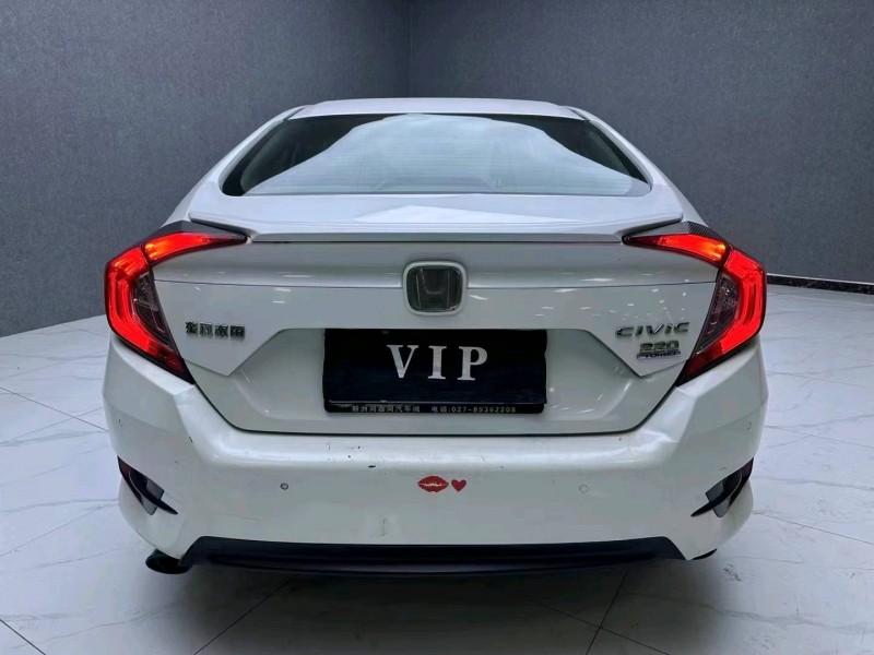 廊坊17年本田思域9