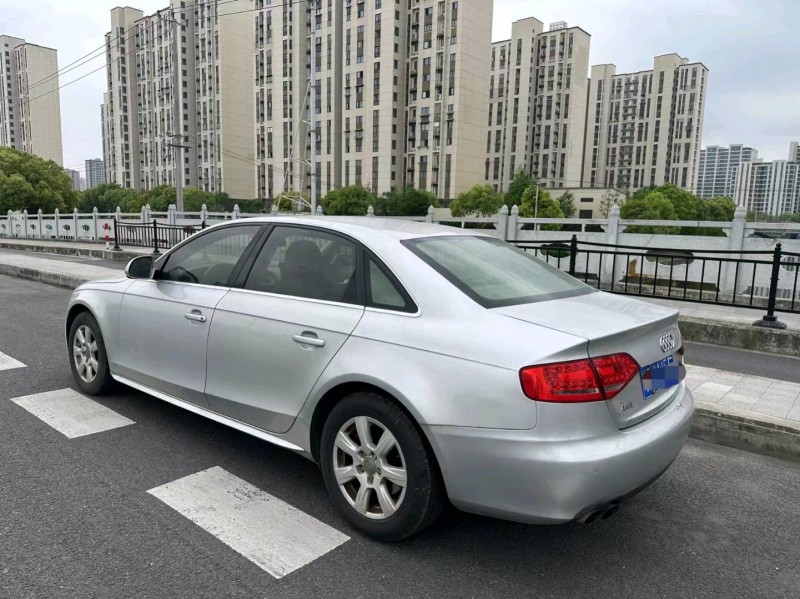 东营12年奥迪A4L9