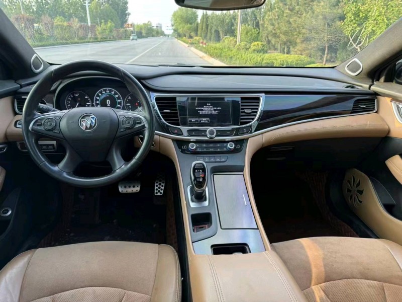 东营18年别克君越5