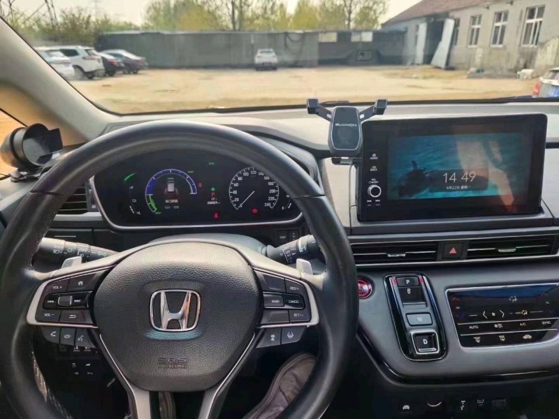 枣庄22年本田艾力绅8