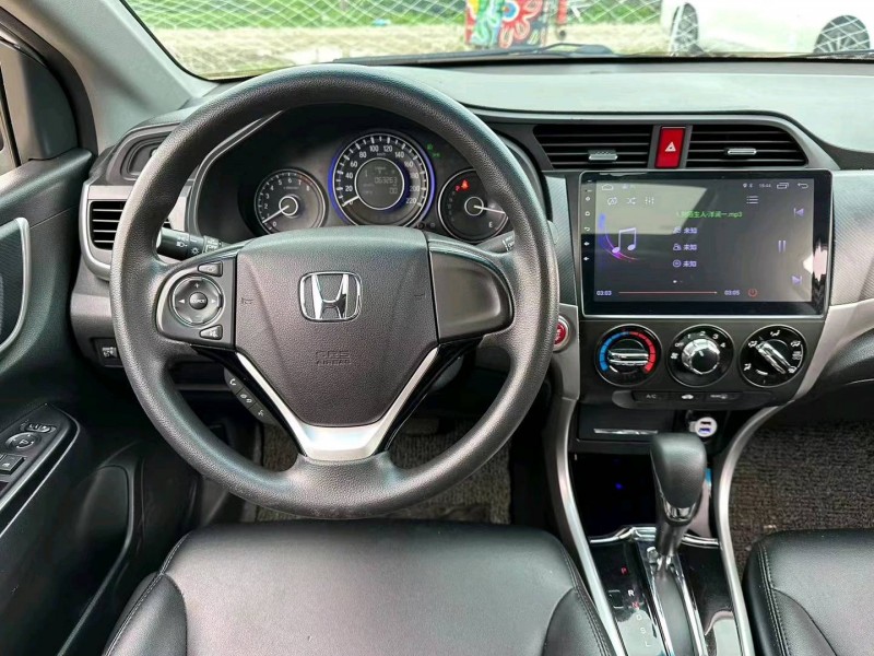 汕头18年本田凌派4