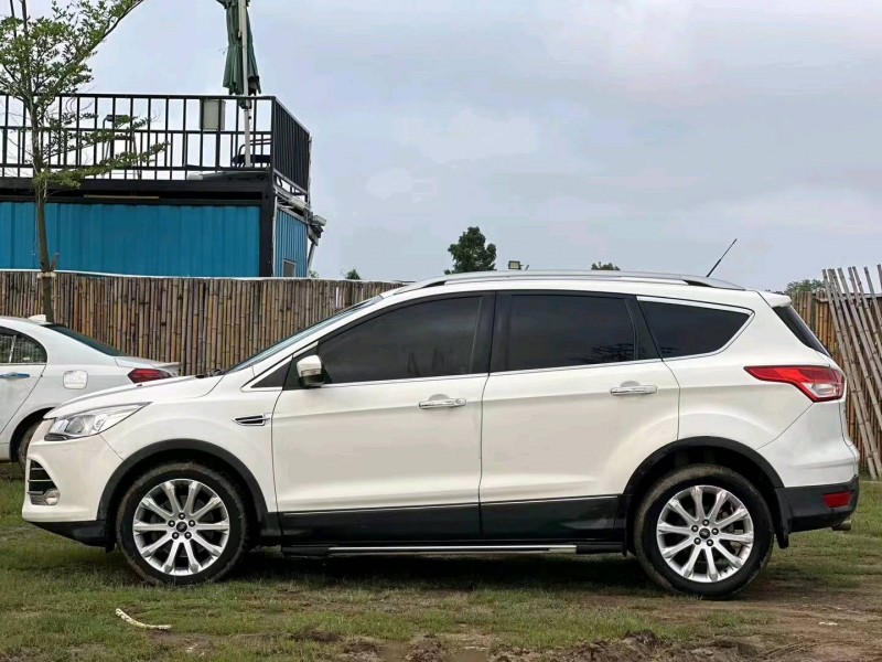 汕头14年福特翼虎2