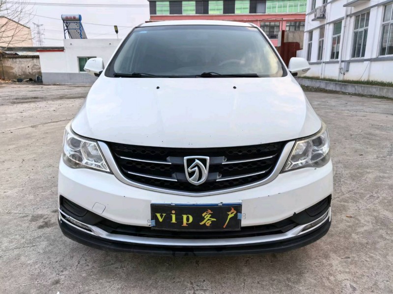 徐州17年寶駿7301