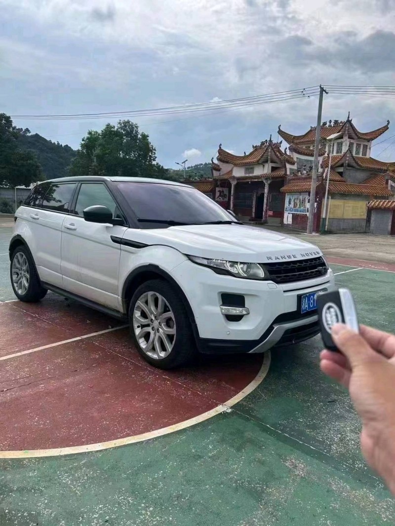 邵阳14年路虎极光2