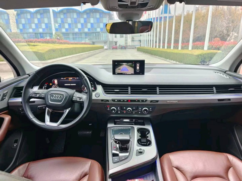 东营18年奥迪Q74
