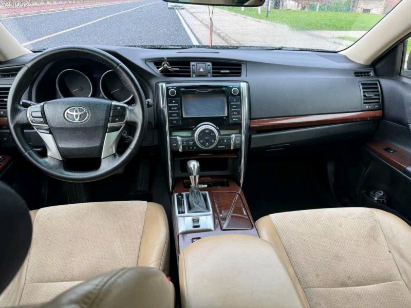 佛山14年丰田锐志6