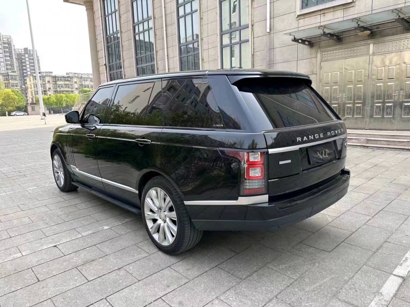 东营17年路虎揽胜7