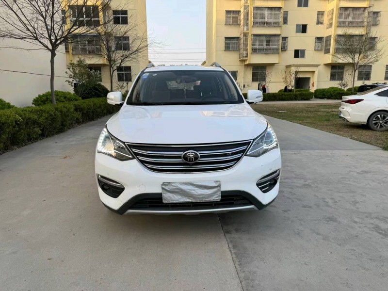 徐州18年比亚迪宋1