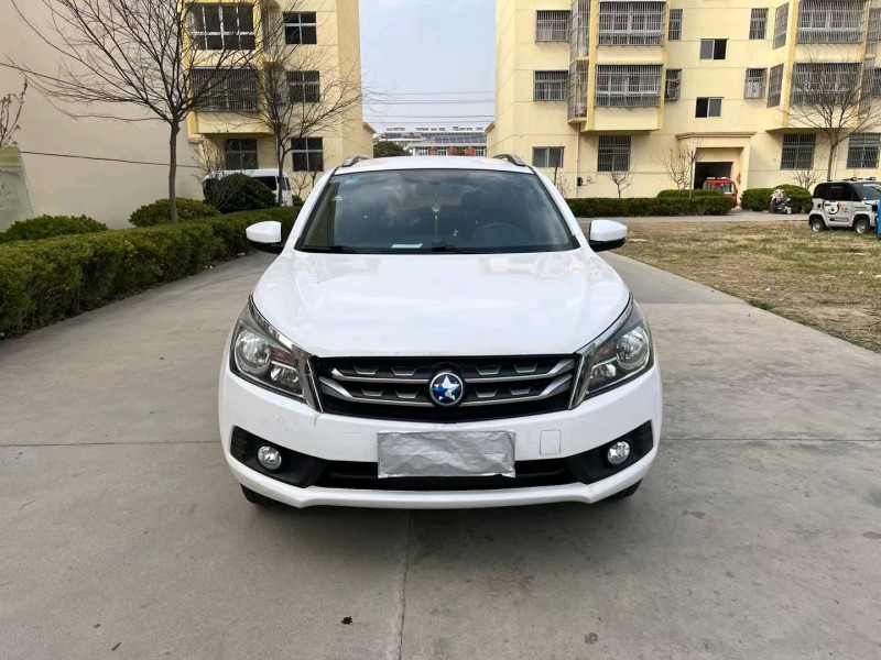 徐州17年啟辰T701