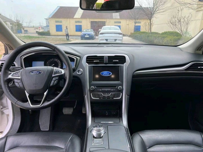 徐州17年福特蒙迪欧7