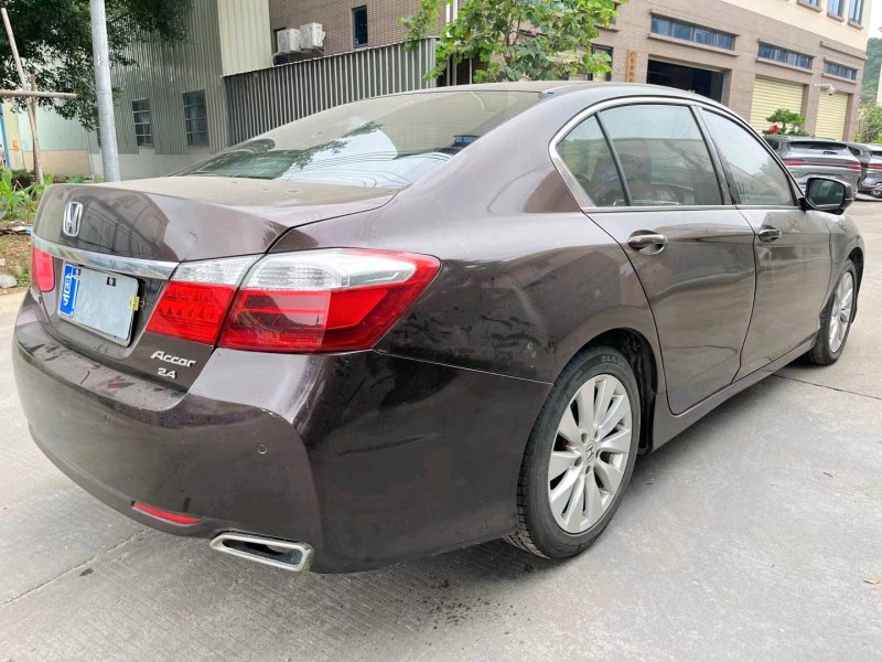 广州14年本田雅阁5