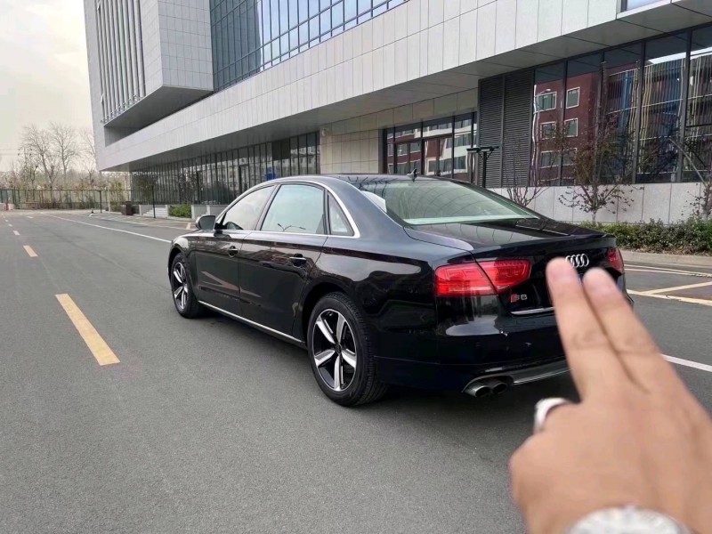 枣庄14年奥迪A8L4