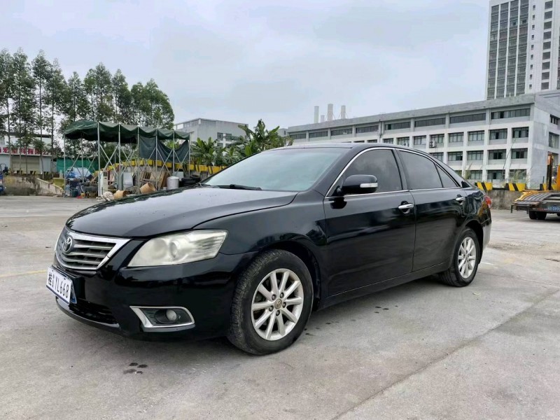 南宁11年丰田凯美瑞2