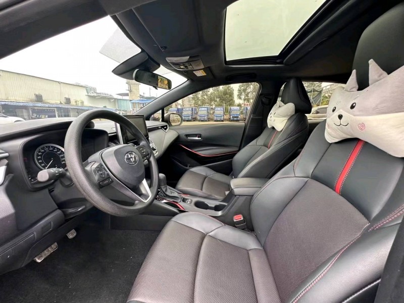 南宁22年丰田雷凌4