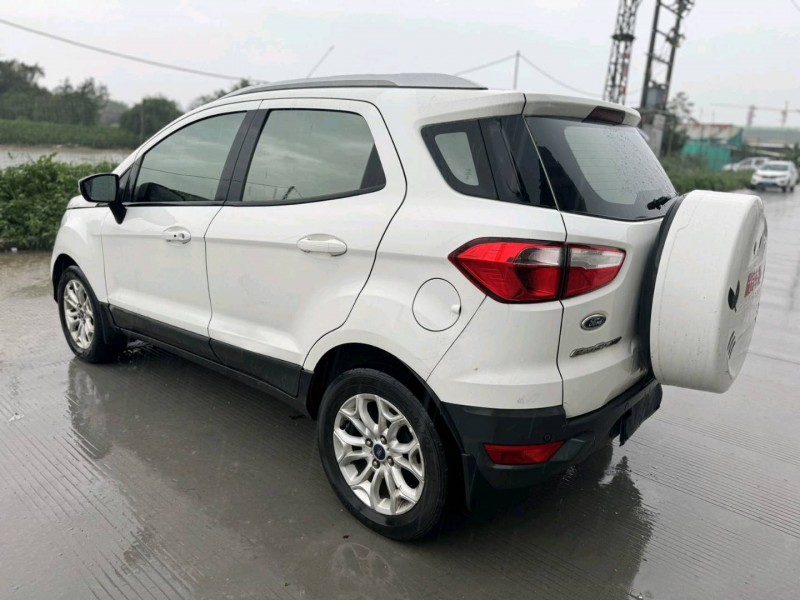 汕头14年福特翼搏9