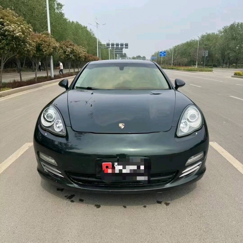 枣庄13年保时捷帕拉梅拉1