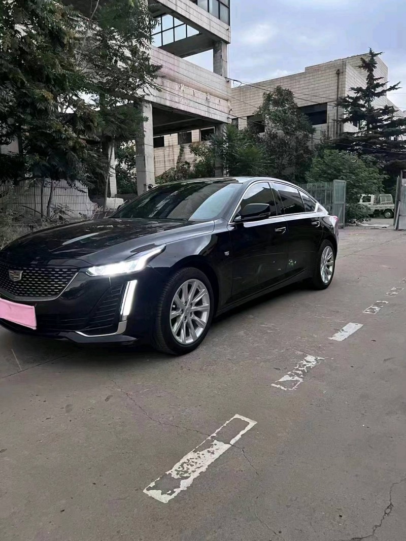 邯郸22年凯迪拉克CT52