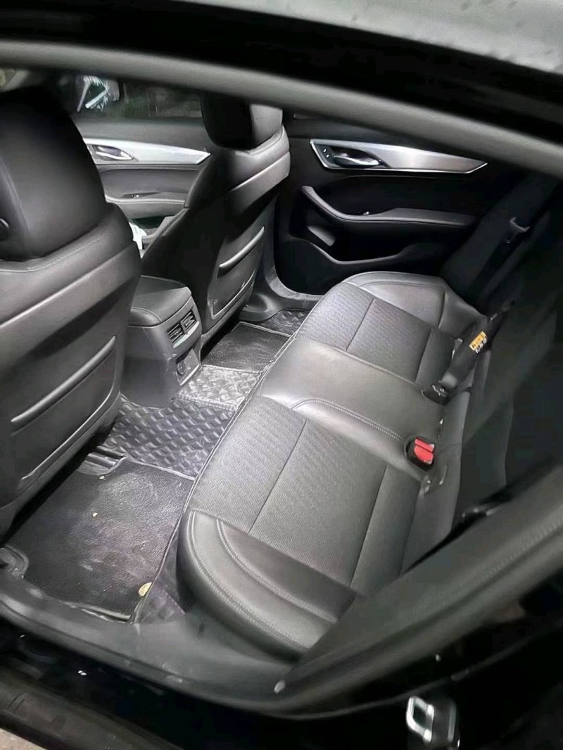 邯郸22年凯迪拉克CT56