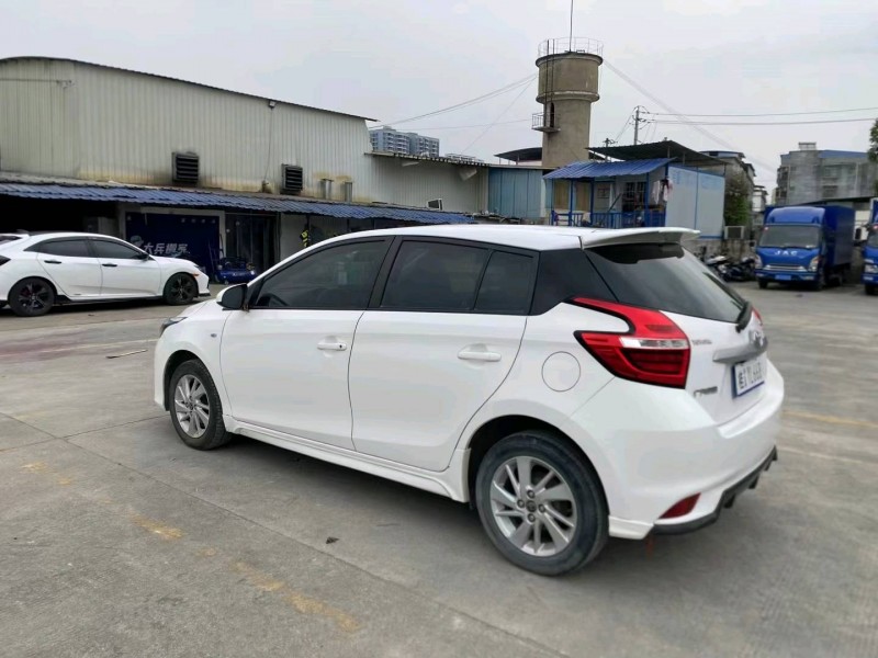 南宁17年丰田YARiS L 致炫7