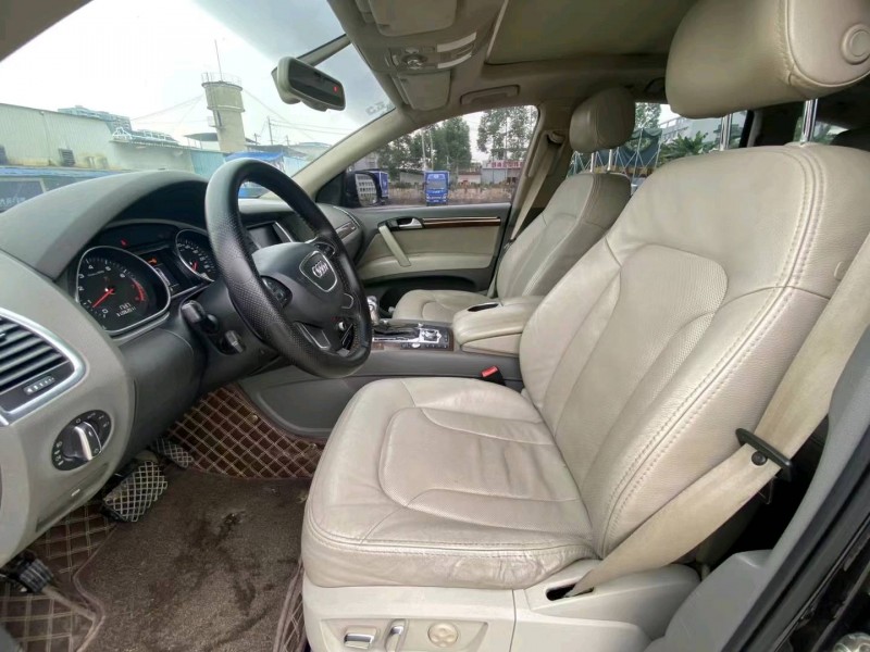 南宁12年奥迪Q74