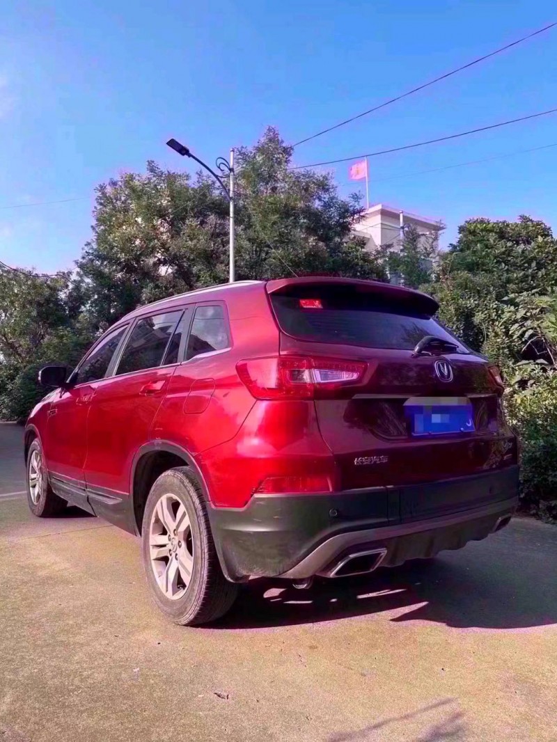 东营16年长安汽车CS755