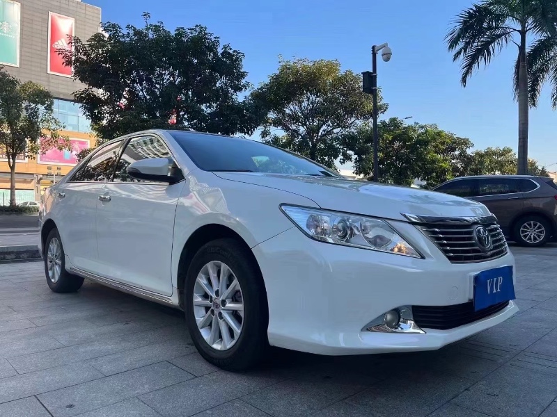 佛山14年丰田凯美瑞2