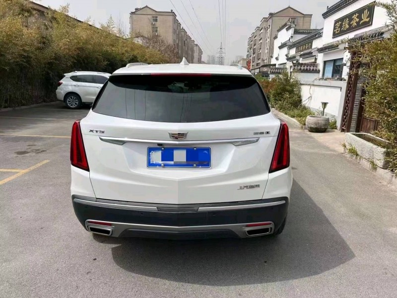 东营21年凯迪拉克XT54